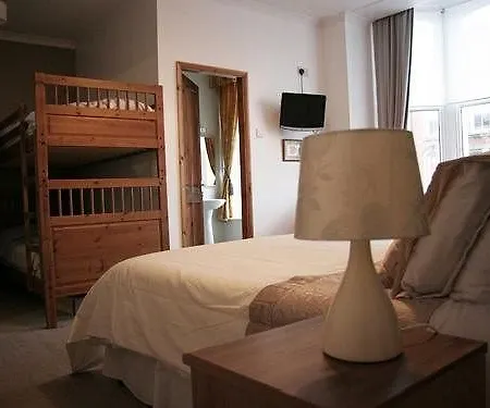 Bed and Breakfast Ellies