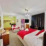 Ellies Couette-café 4*