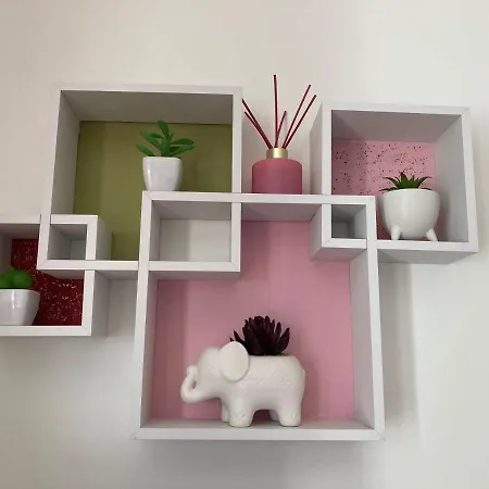 Ellies לינה וארוחת בוקר 4*