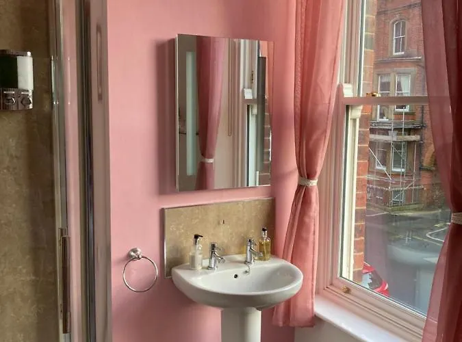 ベッド・アンド・ブレックファスト Ellies ウィットビー