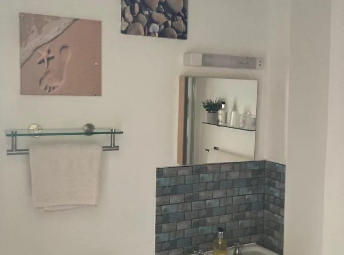 Ellies ウィットビー